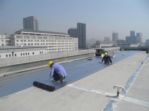 青島市建筑加固公司發(fā)覺如今許多高端獨棟別墅都擔(dān)心防水問題